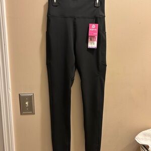 POP Fit Black High-Rise Leggings